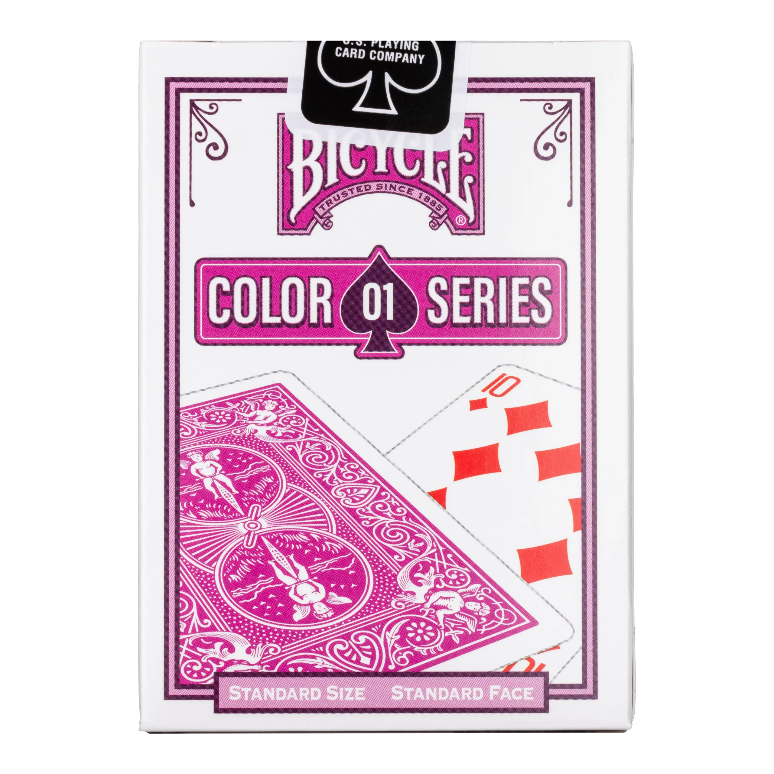 Eine Bicycle Color Series Berry Kartenschachtel steht mit sichtbarer Rückseite vor einem weißem Hintergrund.