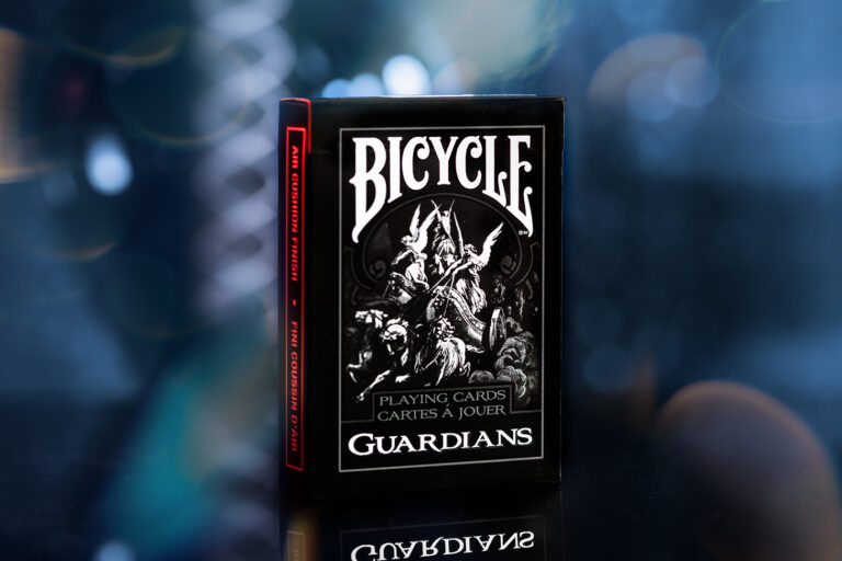 Jeu De Cartes Bicycle Guardians - Format Poker 54 Cartes